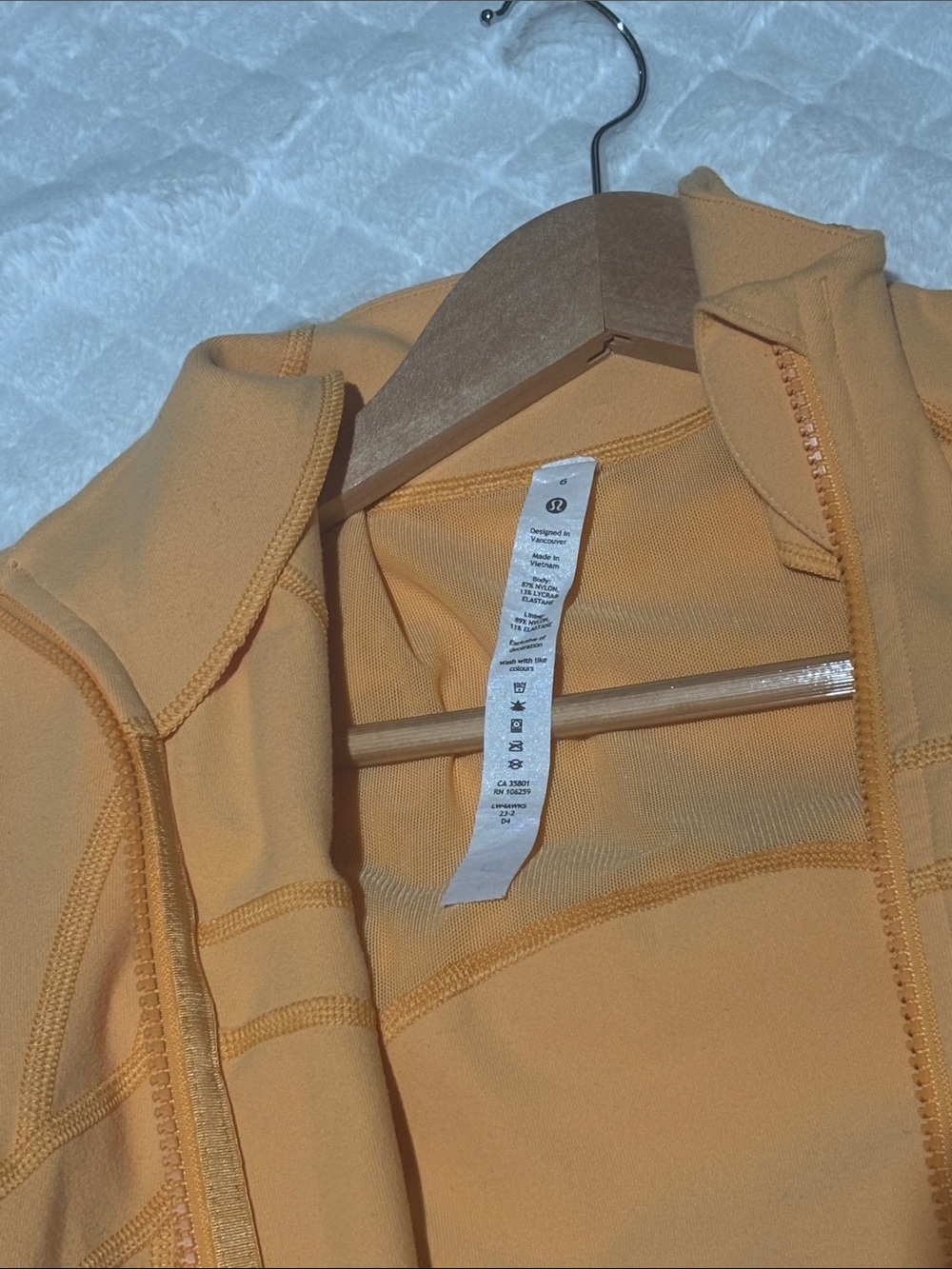 Lululemon Define Jacket *RARE COLOR - Picture 3 of 7